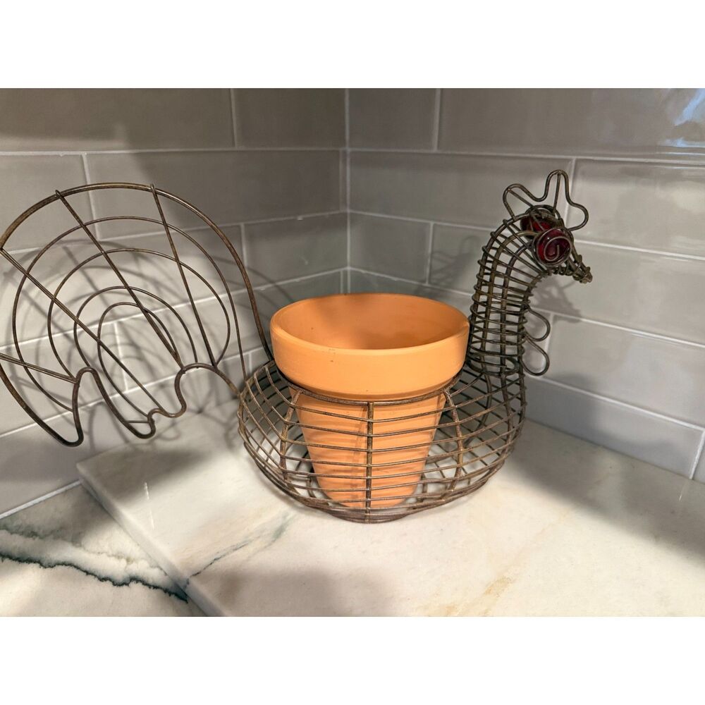 Vintage Wire Chicken Basket